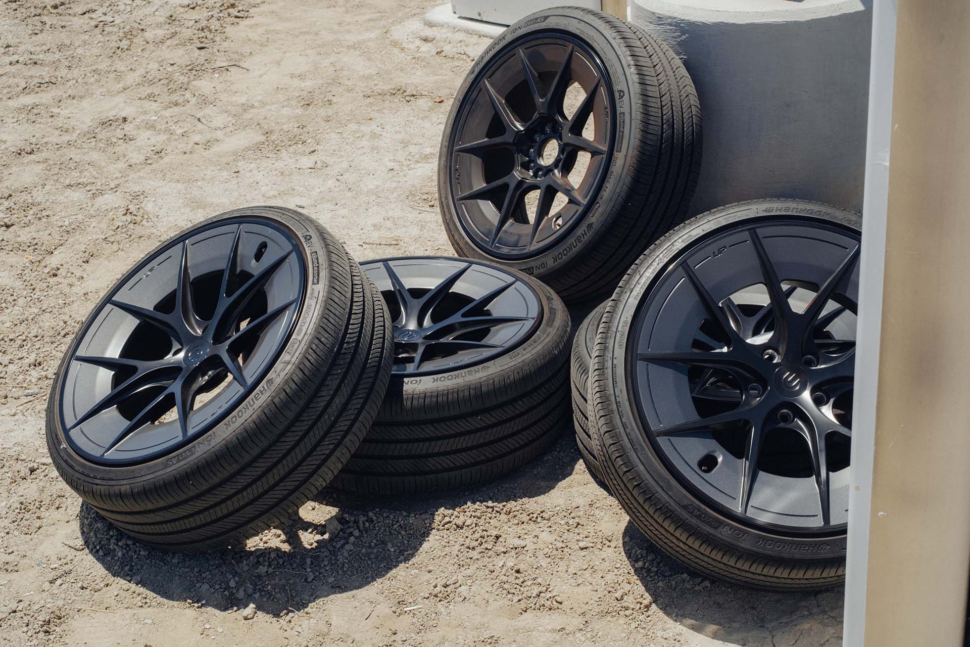 TeslaCorsa 44 May 16th 2026 Circuit Track Buttonwillow Raceway Park Unplugged Performance 13